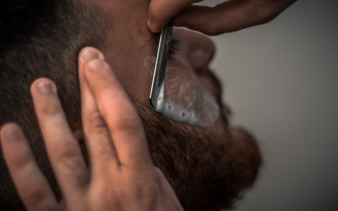 Cuida tu aspecto con el servicio de arreglo de barba y bigote